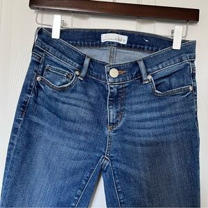 Ann Taylor loft dark wash blue jeans. Size 25. Good used condition